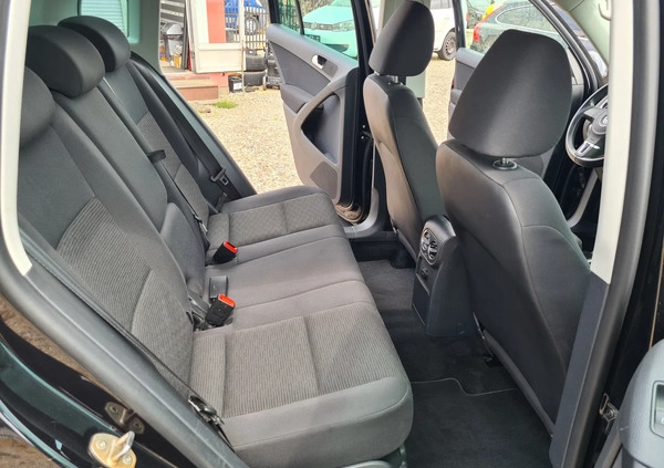 Volkswagen Tiguan cena 46900 przebieg: 209931, rok produkcji 2013 z Drzewica małe 277